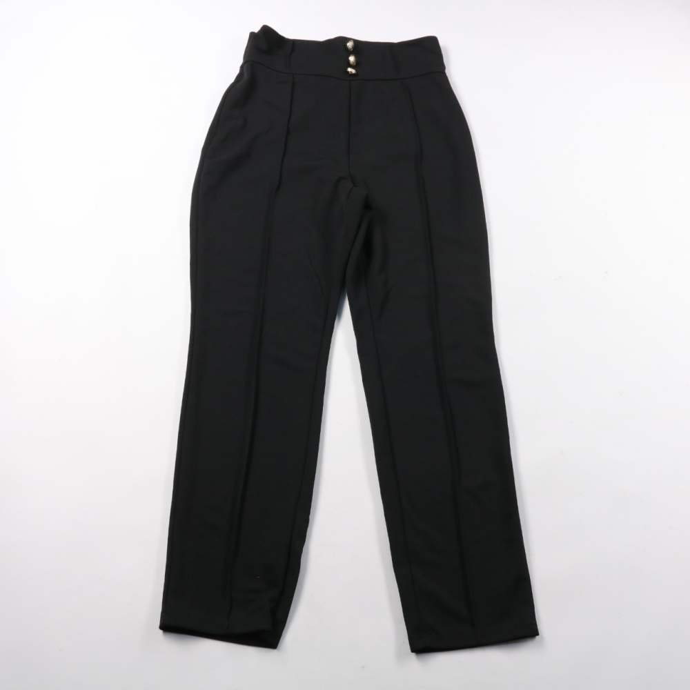 250718111-1