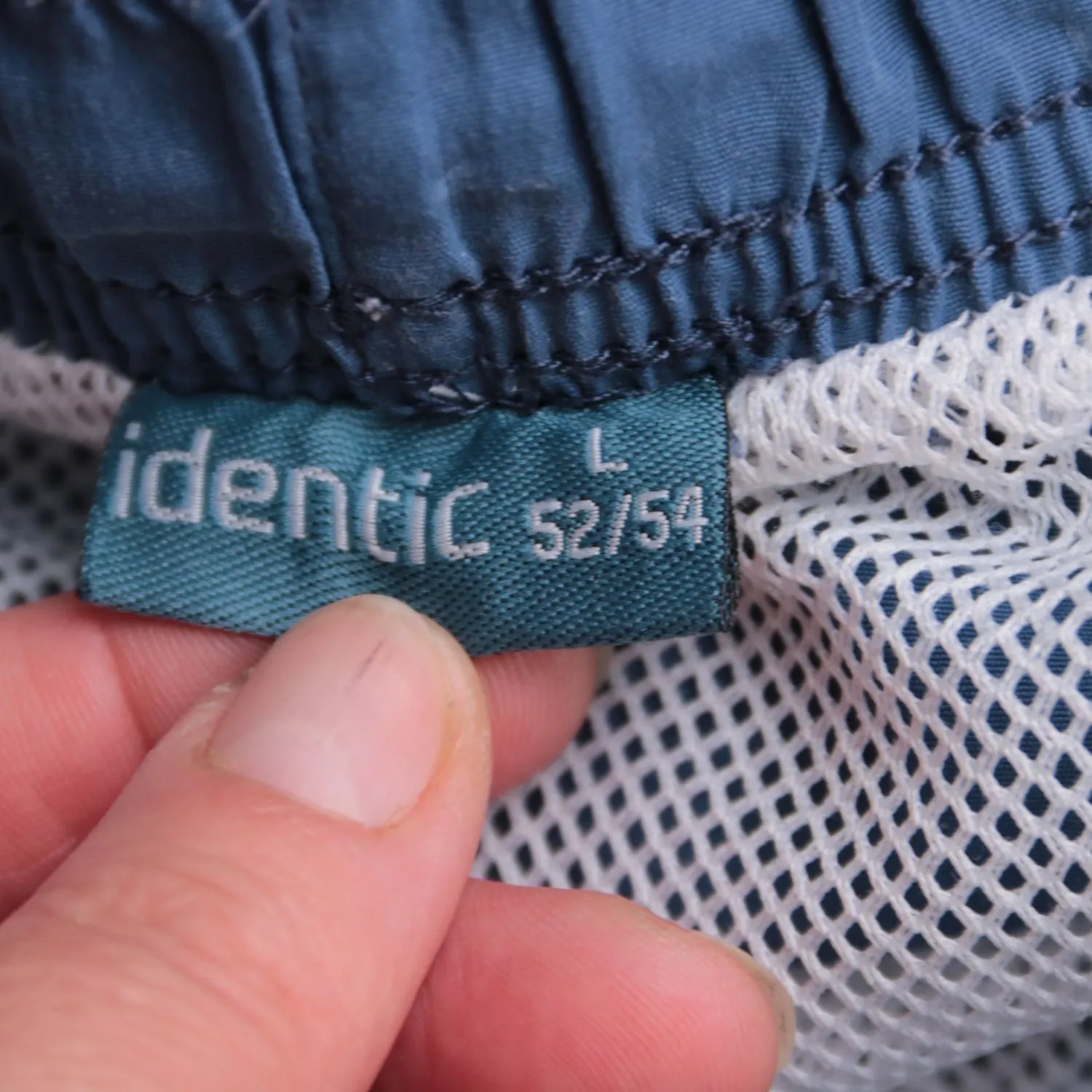 шорты Identic