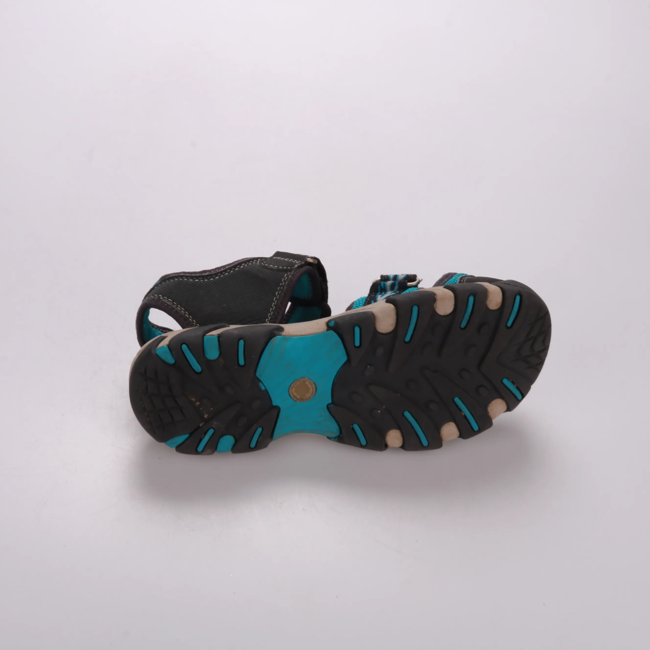 250620108-3